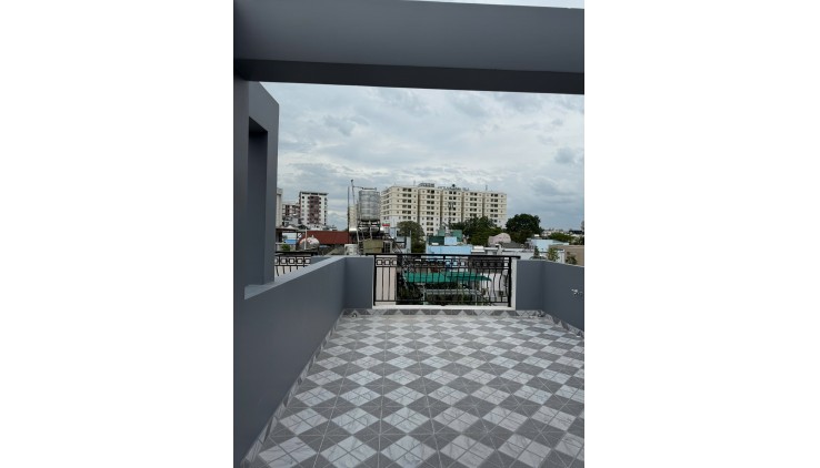 BÁN NHÀ đường QUANG TRUNG GÒ VẤP, HẺM XE HƠI, 70m2, 2 TẦNG 3PN, CHỈ 5.65 TỶ TL